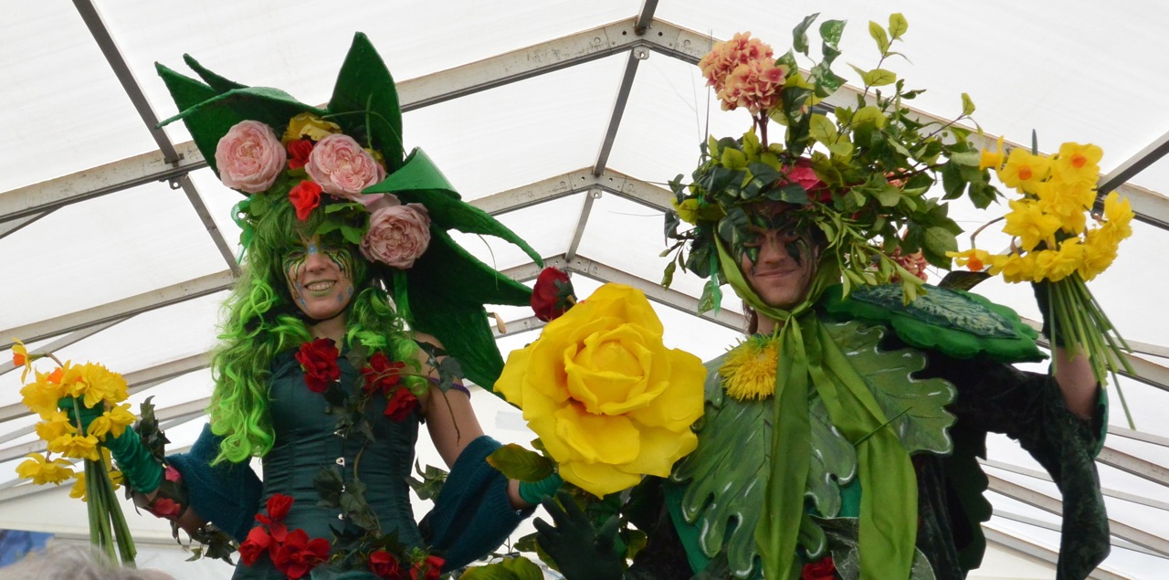 Toby Buckland's Garden Festival‏ at Powderham Castle is back! The